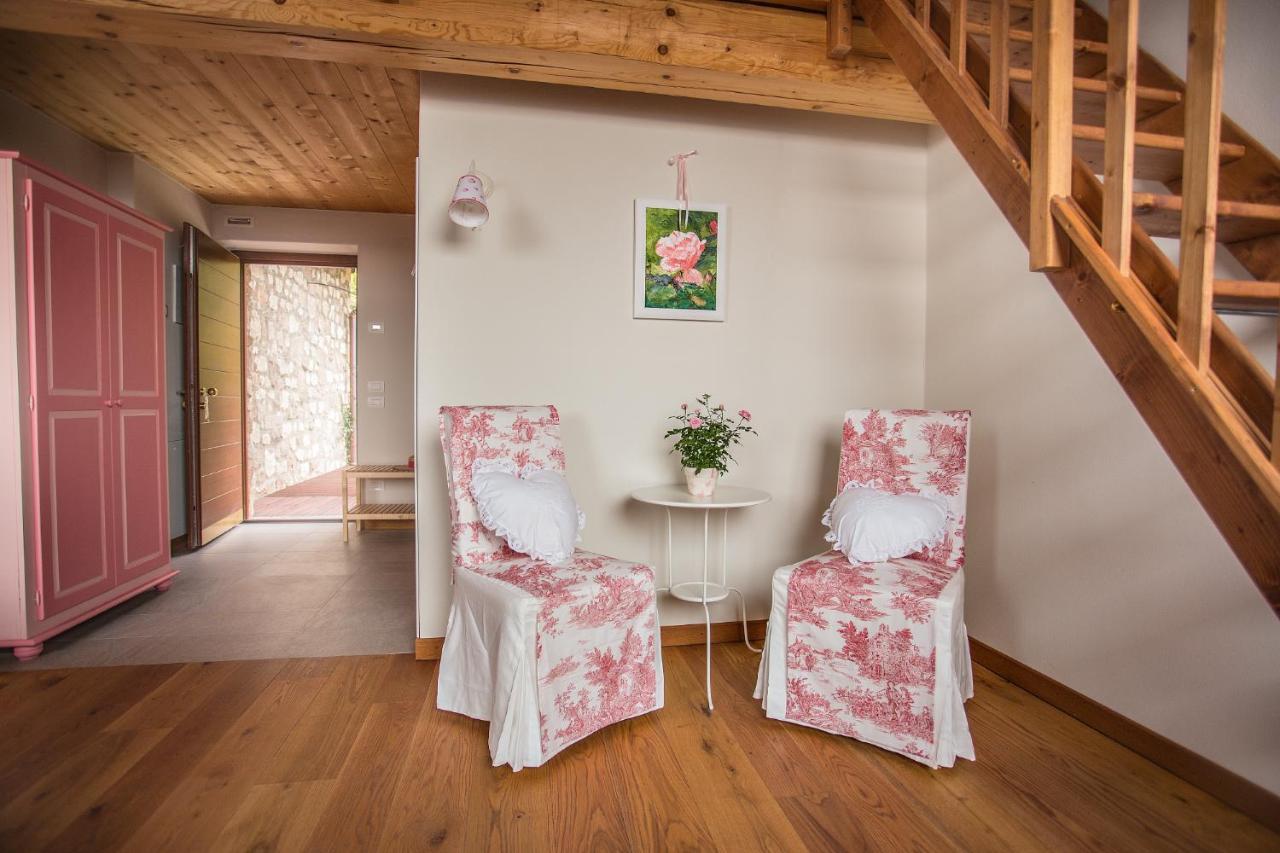 Agriturismo San Genesio Rovagnate Εξωτερικό φωτογραφία